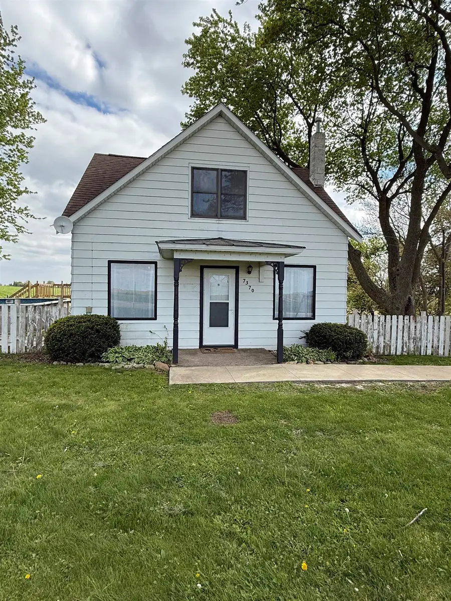 7370 N Menominee Road, East Dubuque, IL 61025 - #3