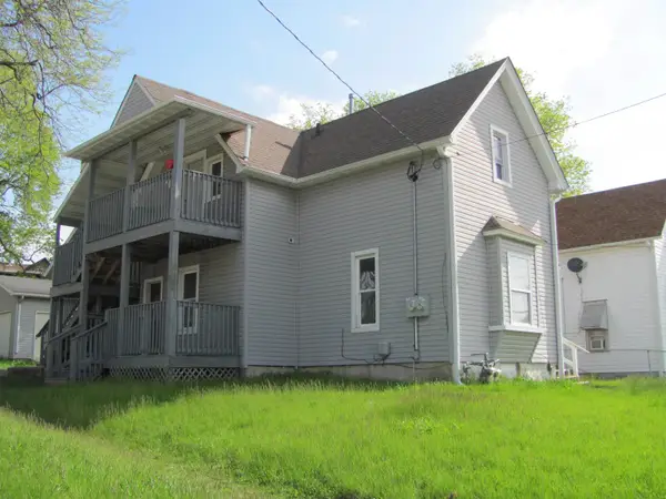 727 Montague Street, ROCKFORD, IL 61102