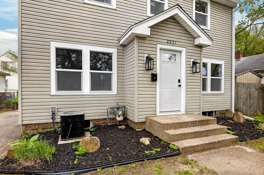 2031 Ridge Avenue, Rockford, IL 61103 - #3