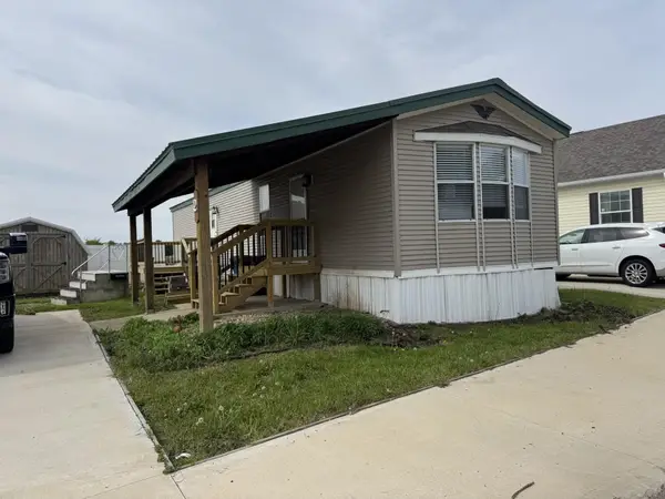 2705 St Vincents Unit #2 Avenue, LaSalle, IL 61301