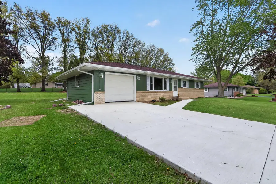 8320 Trudy Road, Rockford, IL 61108 - #2