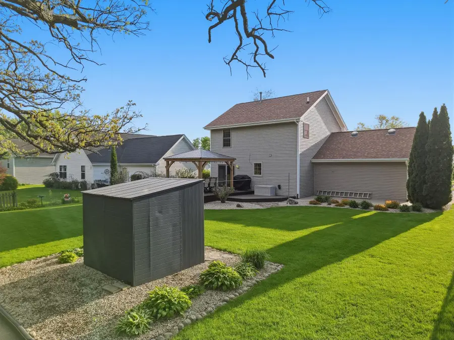 849 N Seven Hickory Drive, Byron, IL 61010 - #3