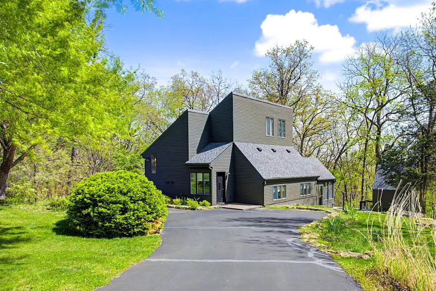 1131 N Clark Lane, Galena, IL 61036 - #2