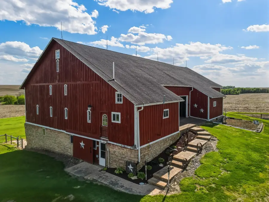 10538 N PECATONICA (5+AC) Road, Leaf River, IL 61047 - #3