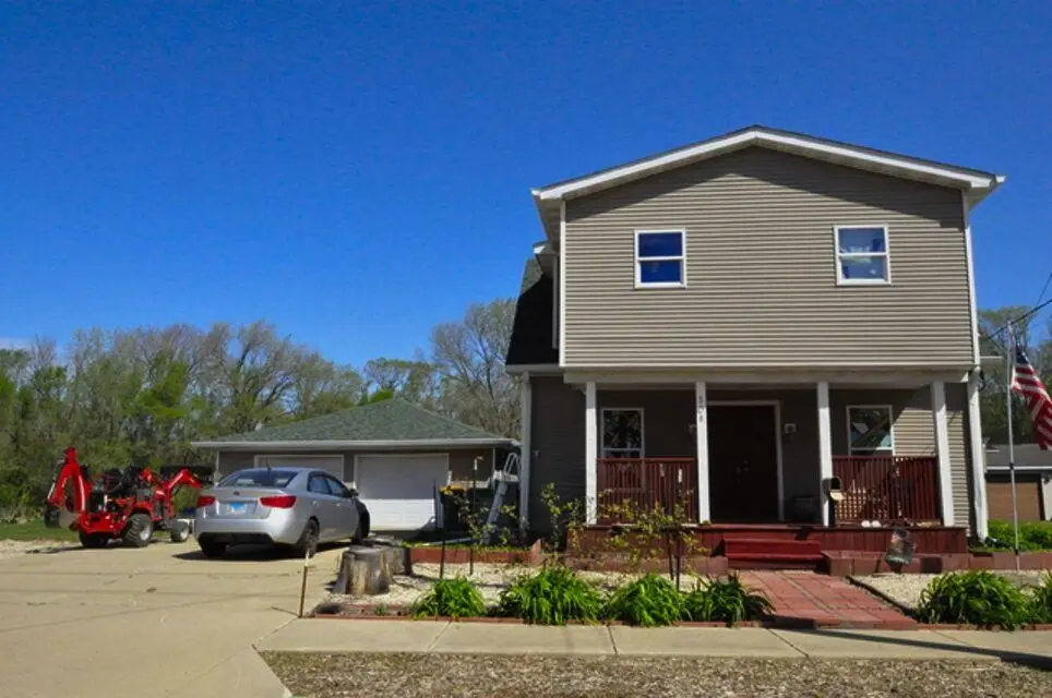 508 E Bronson Street, Streator, IL 61364 - #1