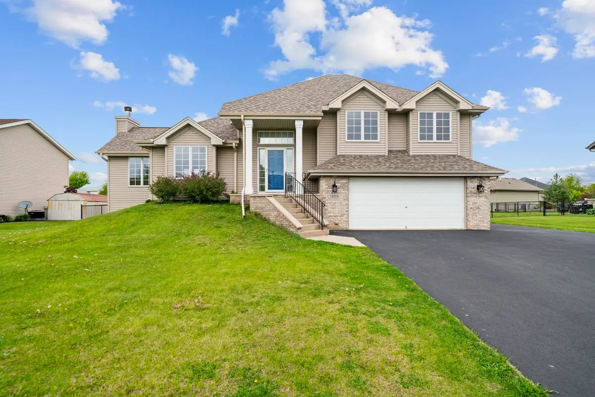 13225 Wynstone Way, Rockton, IL 61072 - #1