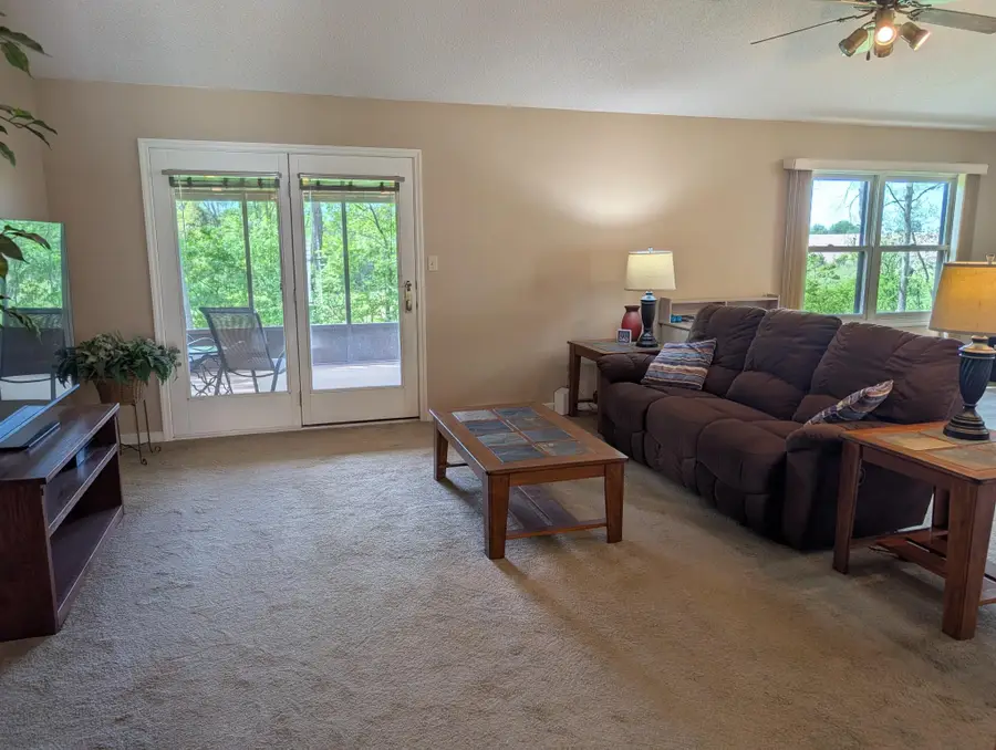 3444 Daren Drive, Freeport, IL 61032 - #2