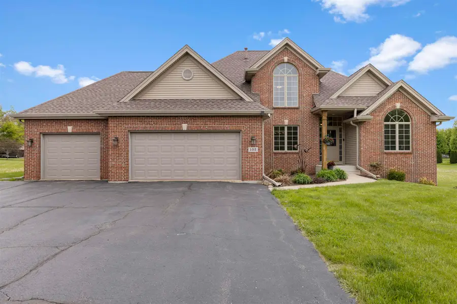 102 WESTFIELD Road, Winnebago, IL 61088 - #2