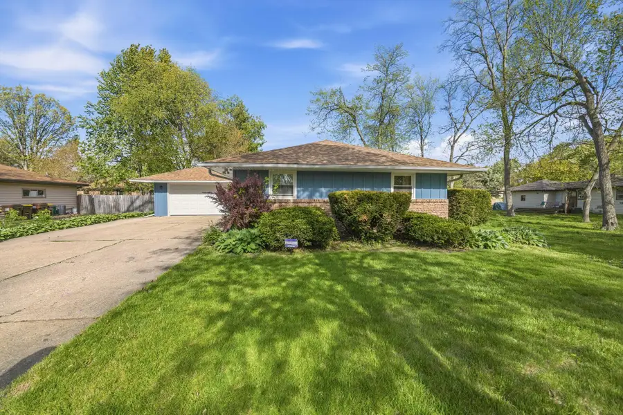 1311 Coolidge Place, Rockford, IL 61107 - #3