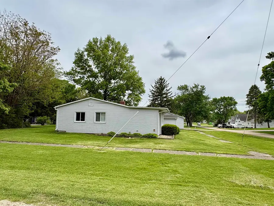 101 S Sheridan Street, Lostant, IL 61334 - #2