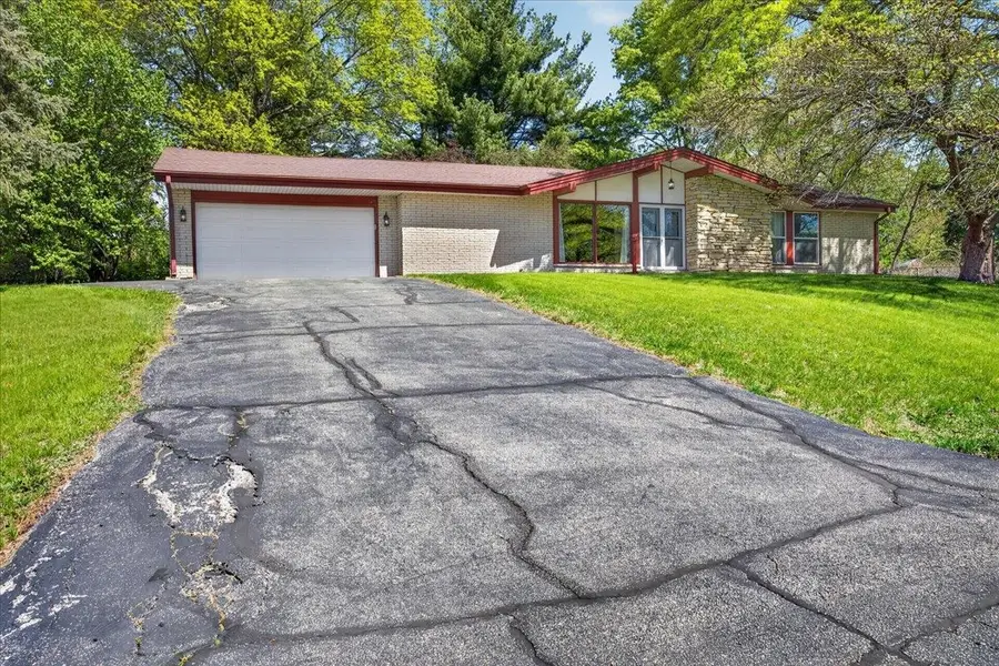 3429 City View Drive, Rockford, IL 61101 - #2