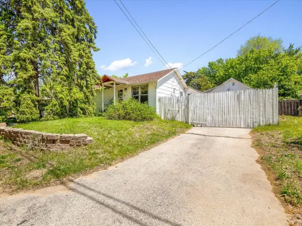 205 N Jones Terrace, OREGON, IL 61061