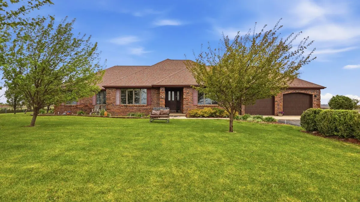 9096 E Stagecoach Trail, Warren, IL 61087 - #1