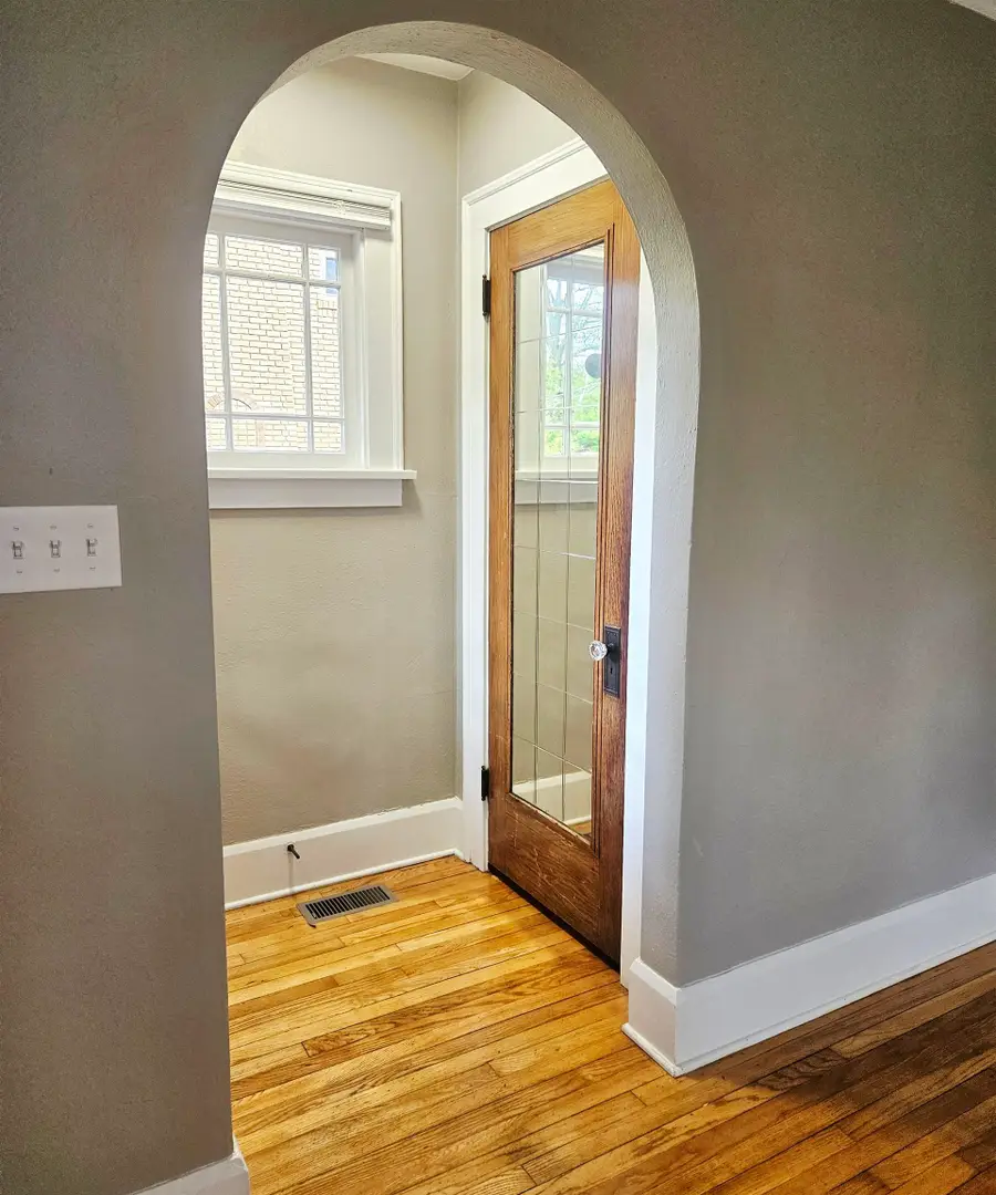 1707 Grant Avenue, Rockford, IL 61103 - #3