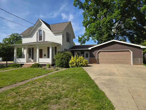 210 W Morris Street, MORRISON, IL 61270