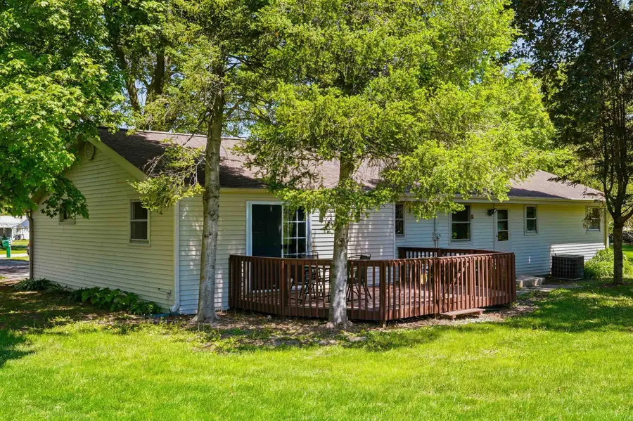 281 W Cartwright, Oregon, IL 61061 - #2