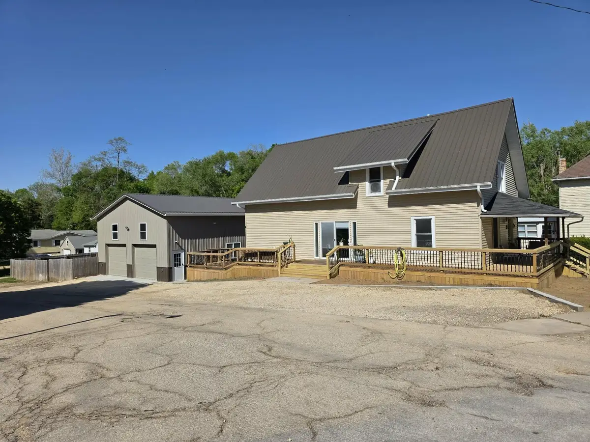 102 E State Road, Mount Carroll, IL 61053 - #1