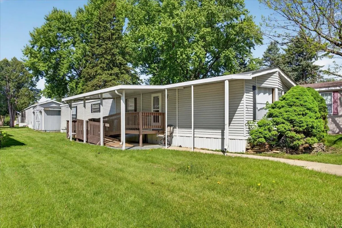 501 Lindenwood Drive, Belvidere, IL 61008 - #1
