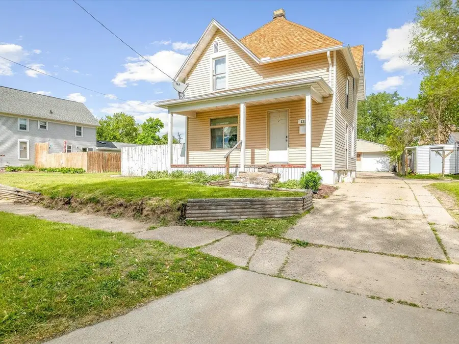 131 S 8th Street, South Beloit, IL 61080 - #2