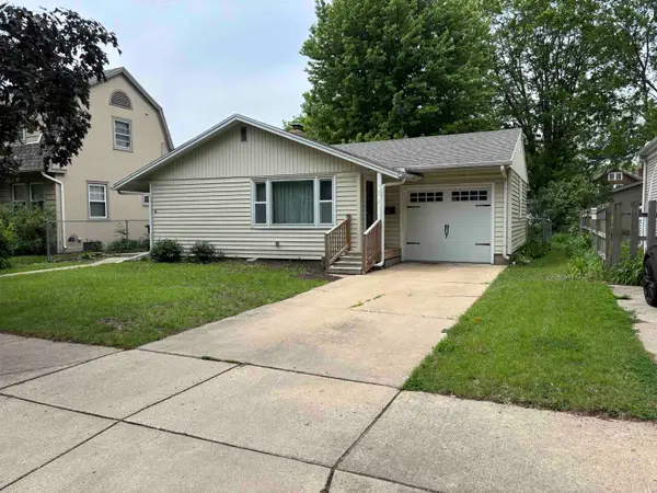 2024 Cumberland Street, ROCKFORD, IL 61103