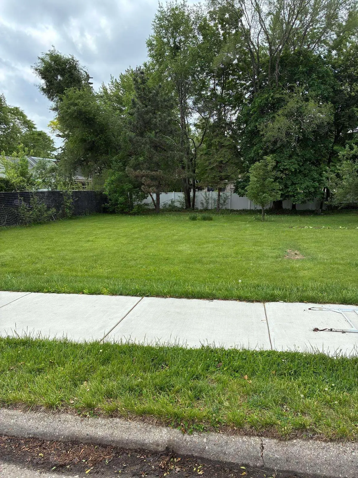 18XX W Pearl Avenue, Rockford, IL 61103 - #1
