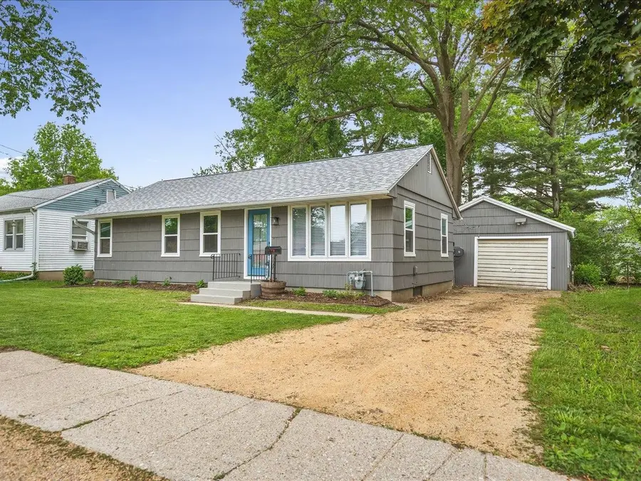 404 S 9th Street, Oregon, IL 61061 - #3