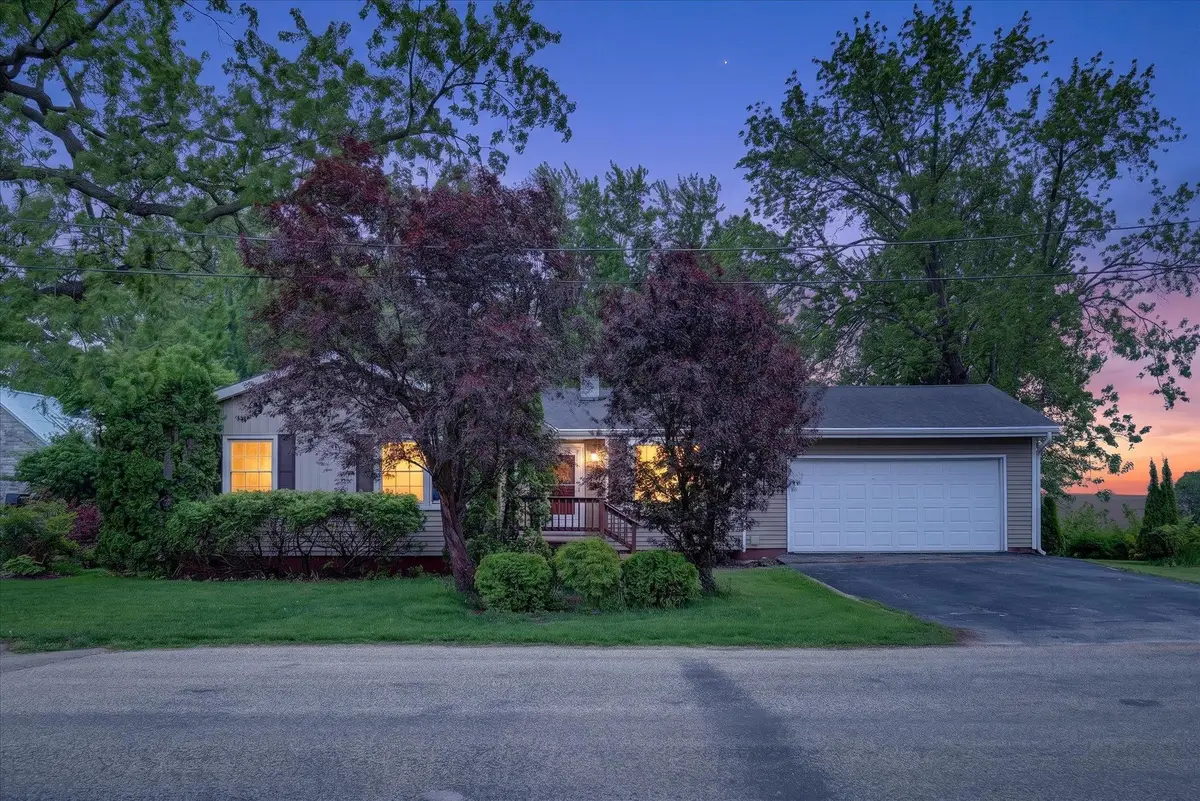 405 W Cherry Street, Forreston, IL 61030 - #1