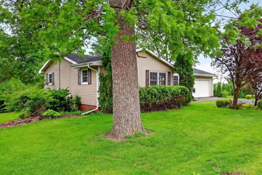 405 W Cherry Street, Forreston, IL 61030 - #2