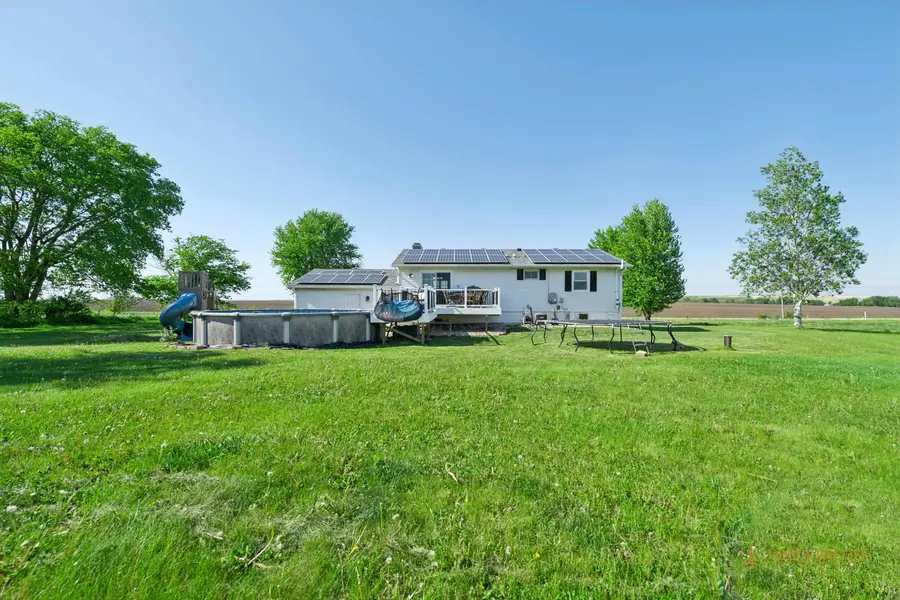 12521 E High Road, Davis Junction, IL 61020 - #3