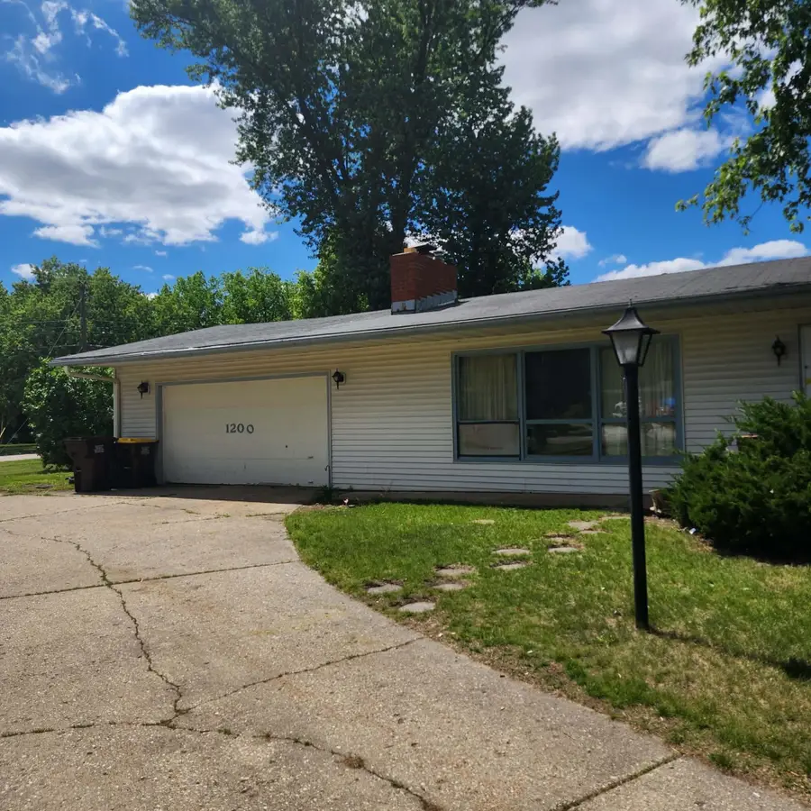 12000 July Drive, Machesney Park, IL 61115 - #2
