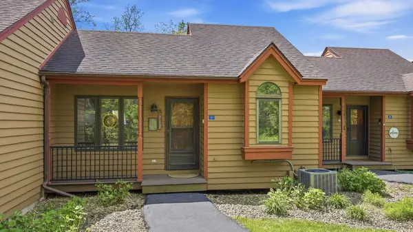 17 Oak Glen Drive, GALENA, IL 61036