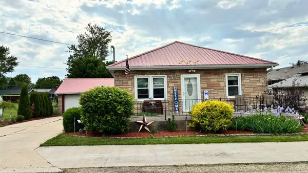 520 N Burns Street, LANARK, IL 61046