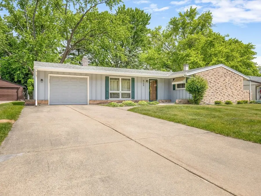 4704 Cayuga Road, Rockford, IL 61107 - #3