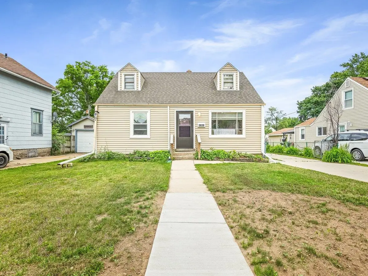 2820 Summerdale Avenue, Rockford, IL 61101 - #1