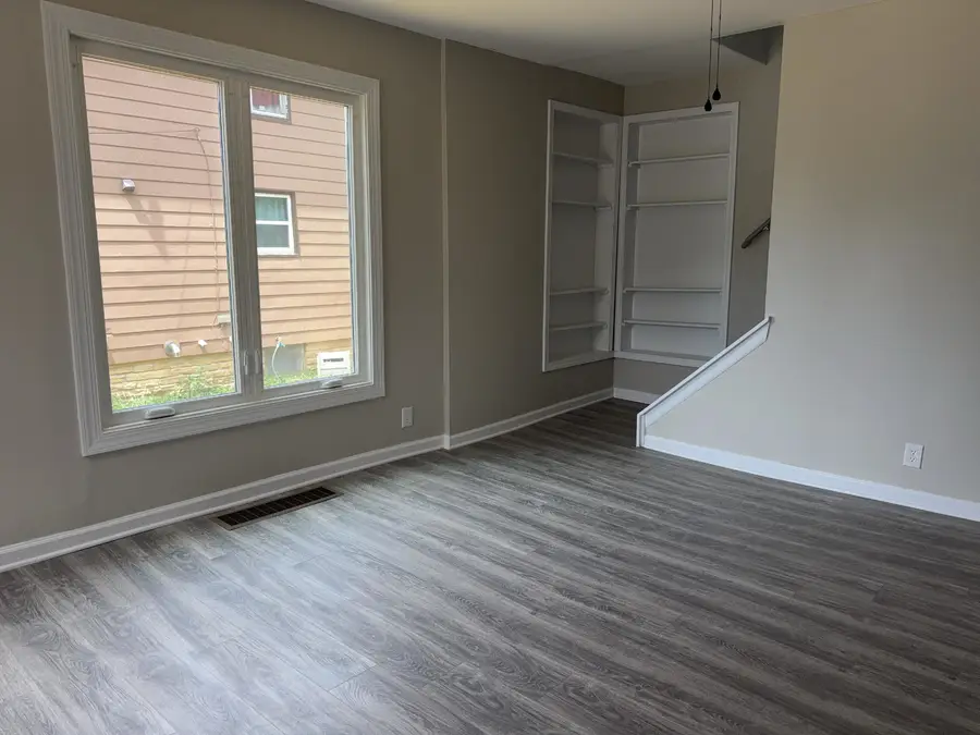 143 Gladys Court, Belvidere, IL 61008 - #2