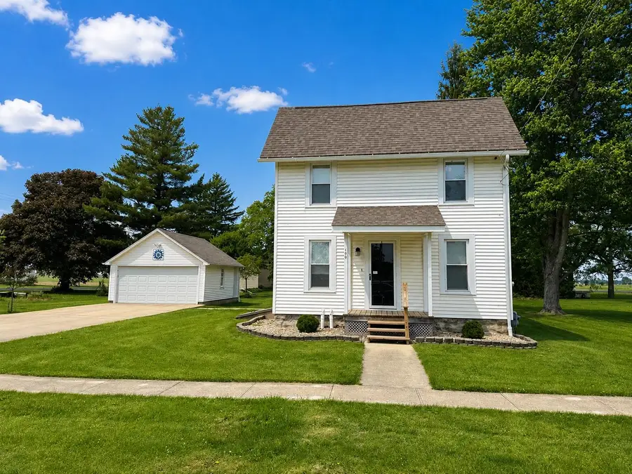 109 N Meyers Avenue, Milledgeville, IL 61051 - #2