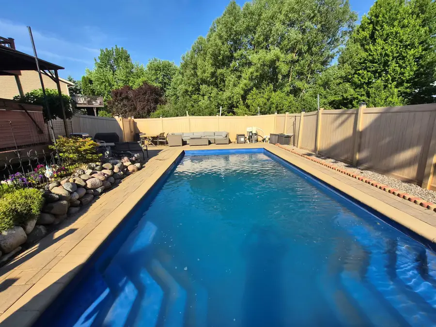 110 FALCON WAY, Poplar Grove, IL 61065 - #2