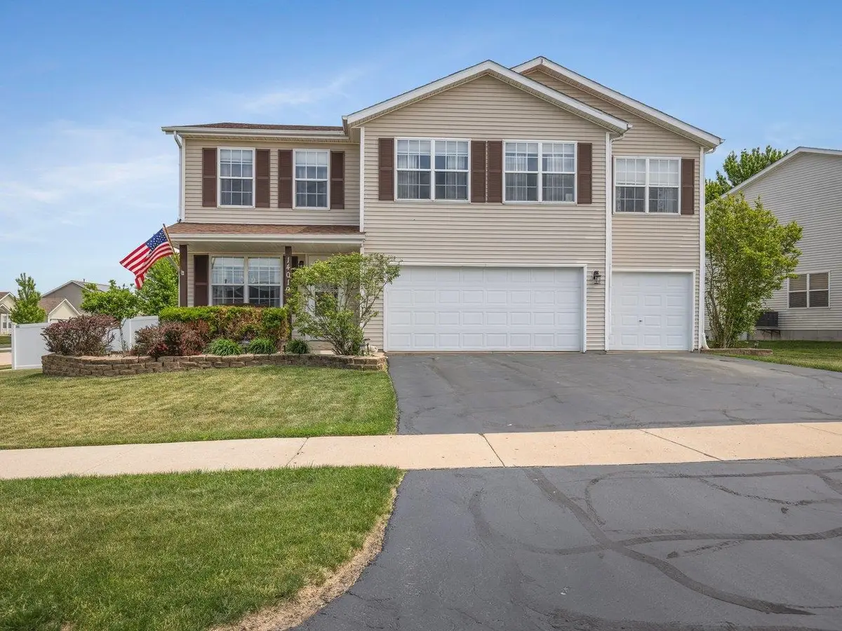 14019 Queenanns Way, Poplar Grove, IL 61065 - #1