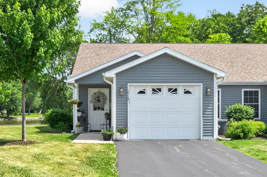 1513 Eadens Place, Dixon, IL 61021 - #2