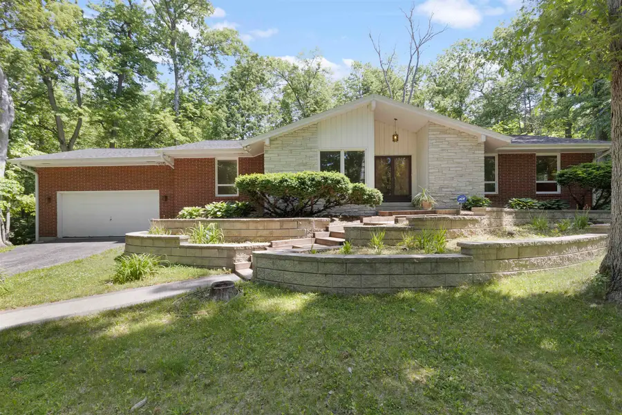 822 LAKEWOOD, Rockford, IL 61102 - #2