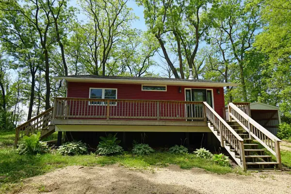 2 Woods Edge Drive, STOCKTON, IL 61085
