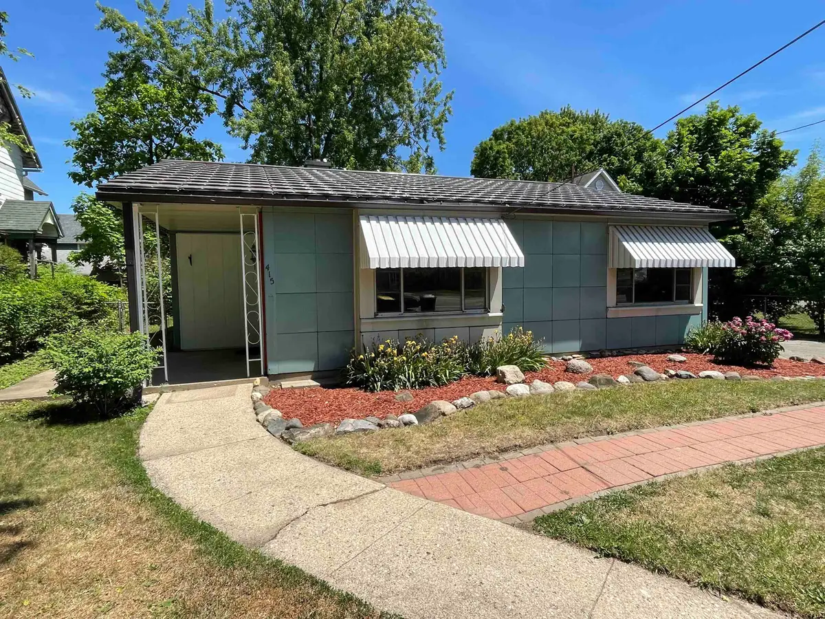 415 N State Street, Belvidere, IL 61008 - #1