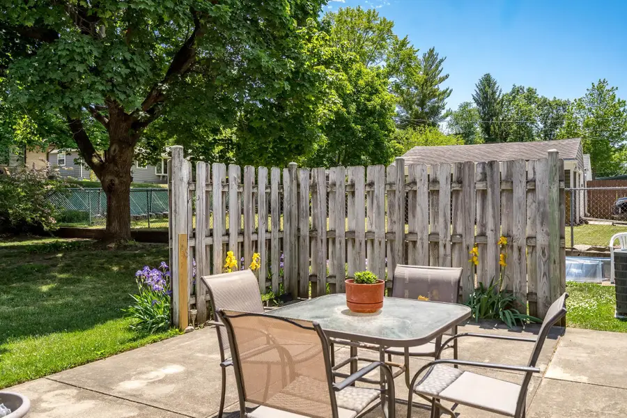 2216 Colorado Avenue, Rockford, IL 61108 - #3