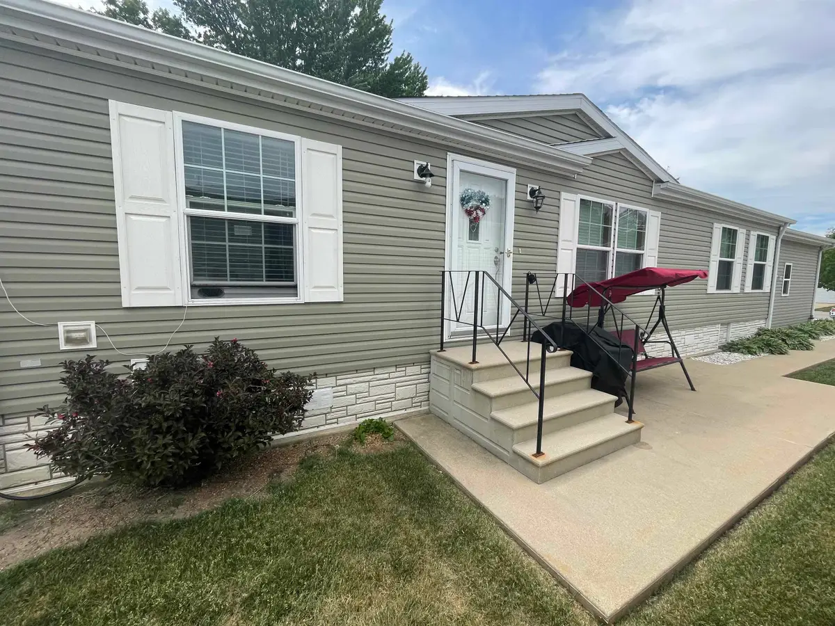 207 Fox Lane, Belvidere, IL 61008 - #1