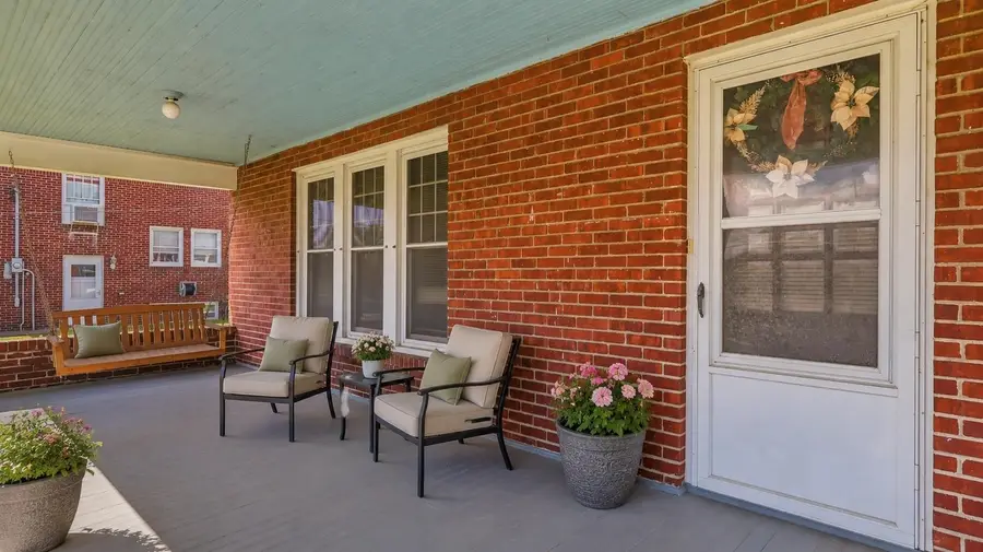 407 N Washington, Hanover, IL 61041 - #3