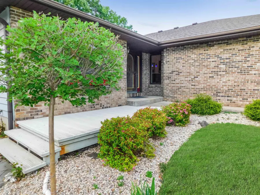 527 Trading Post Trail, Rockton, IL 61072 - #3