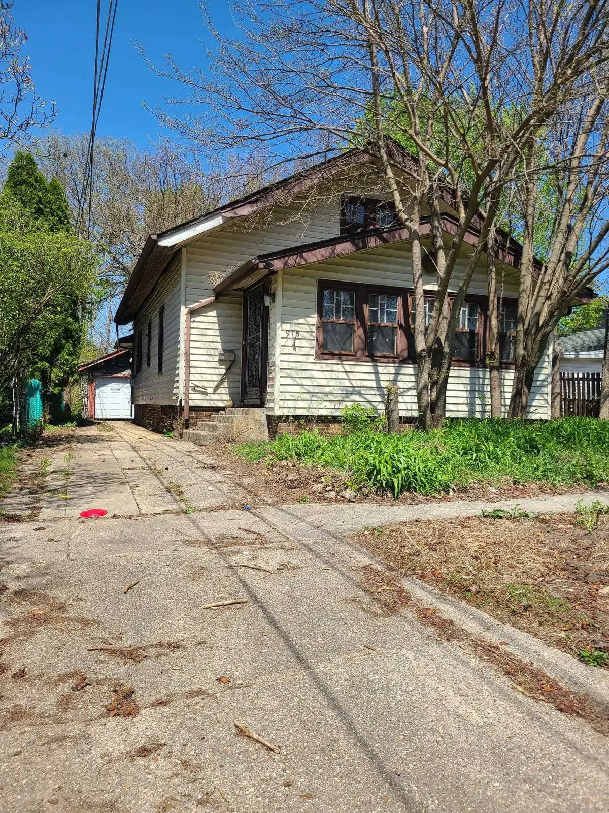 918 21st Avenue, Rockford, IL 61104 - #1