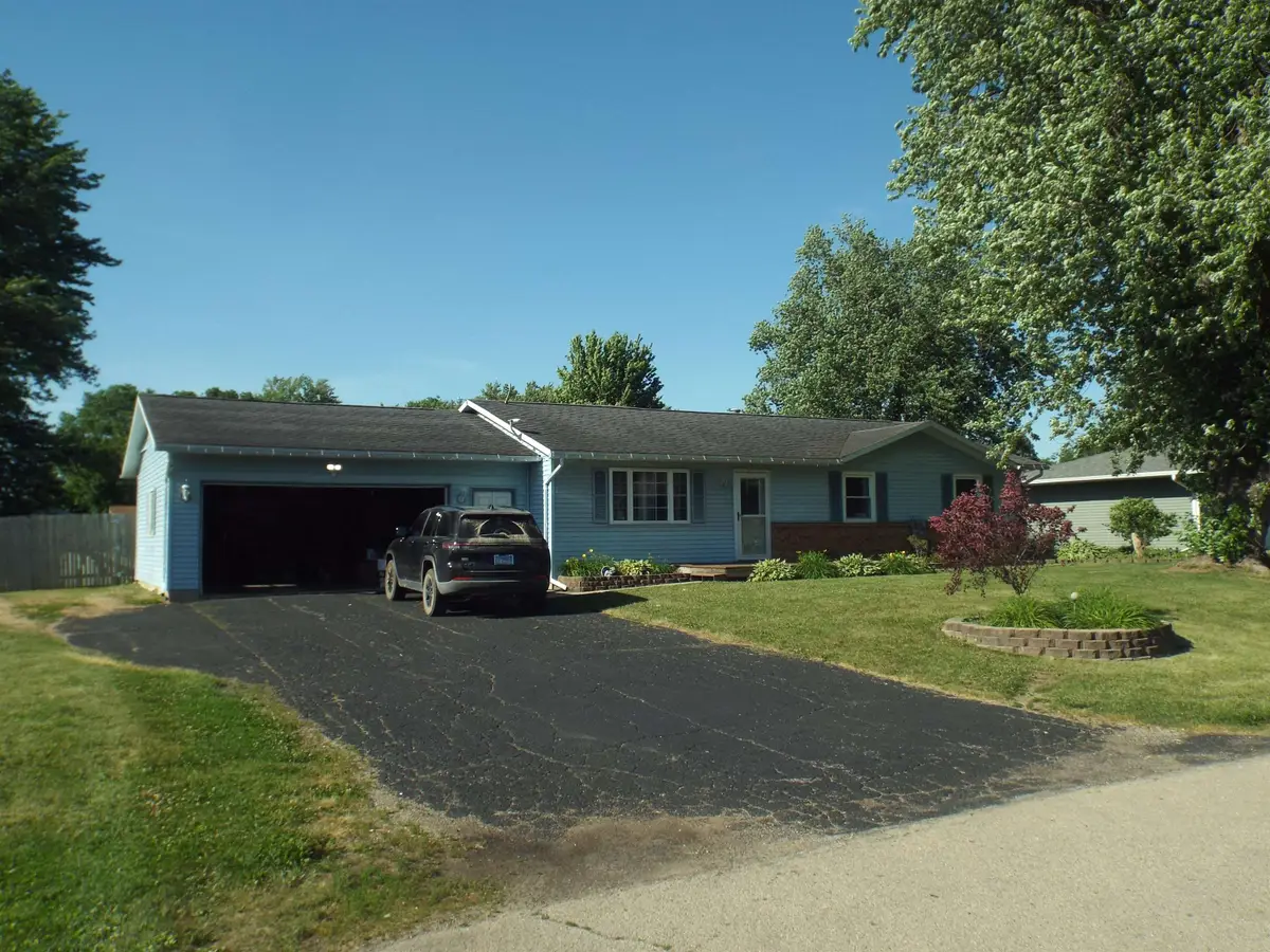 310 Lu Mar Drive, Pearl City, IL 61062 - #1