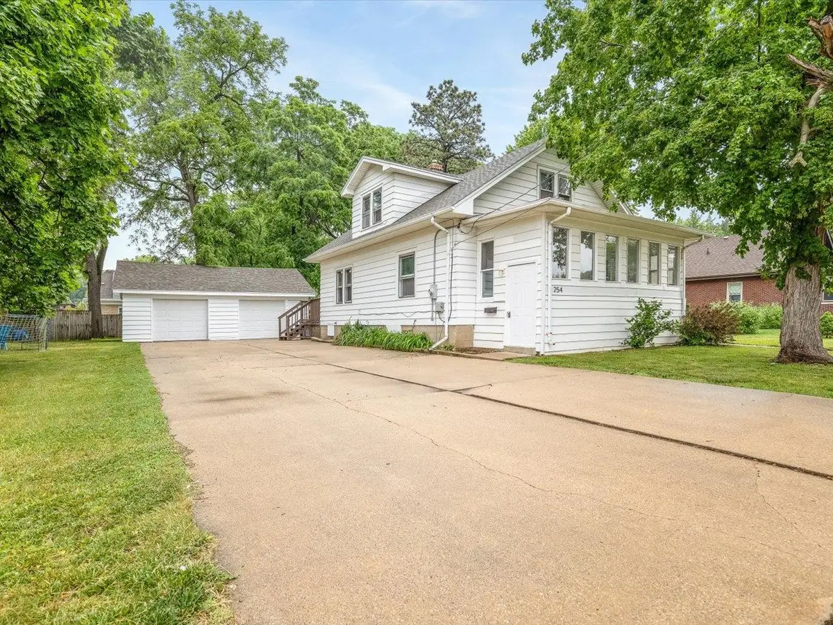 254 River Lane, Loves Park, IL 61111 - #1