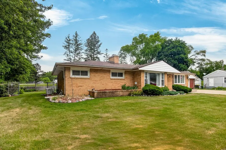 106 Superior Avenue, Machesney Park, IL 61115 - #3